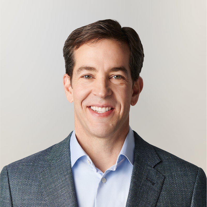Todd McKinnon 공식 인물 사진
