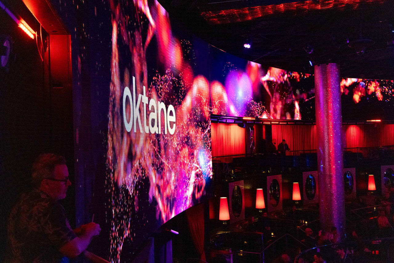 Oktane stage. 