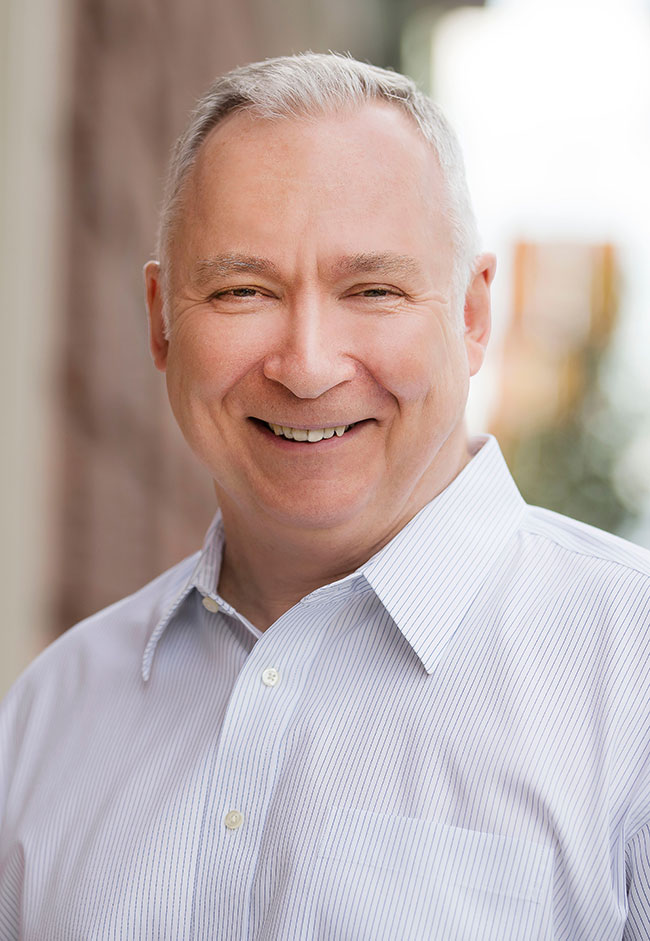 Mark Settle Headshot 650