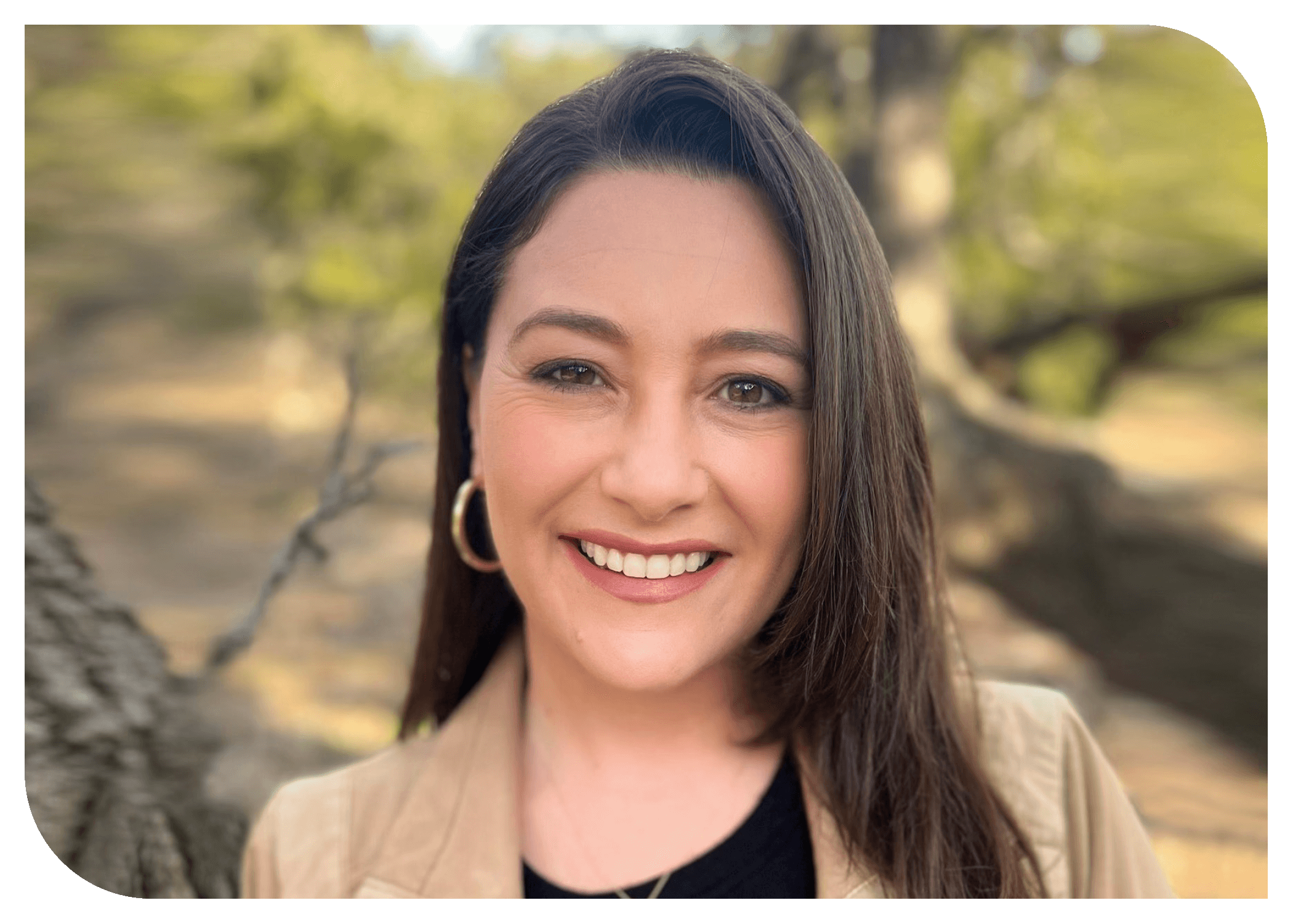 erin-baudo-felter-headshot-reshaped